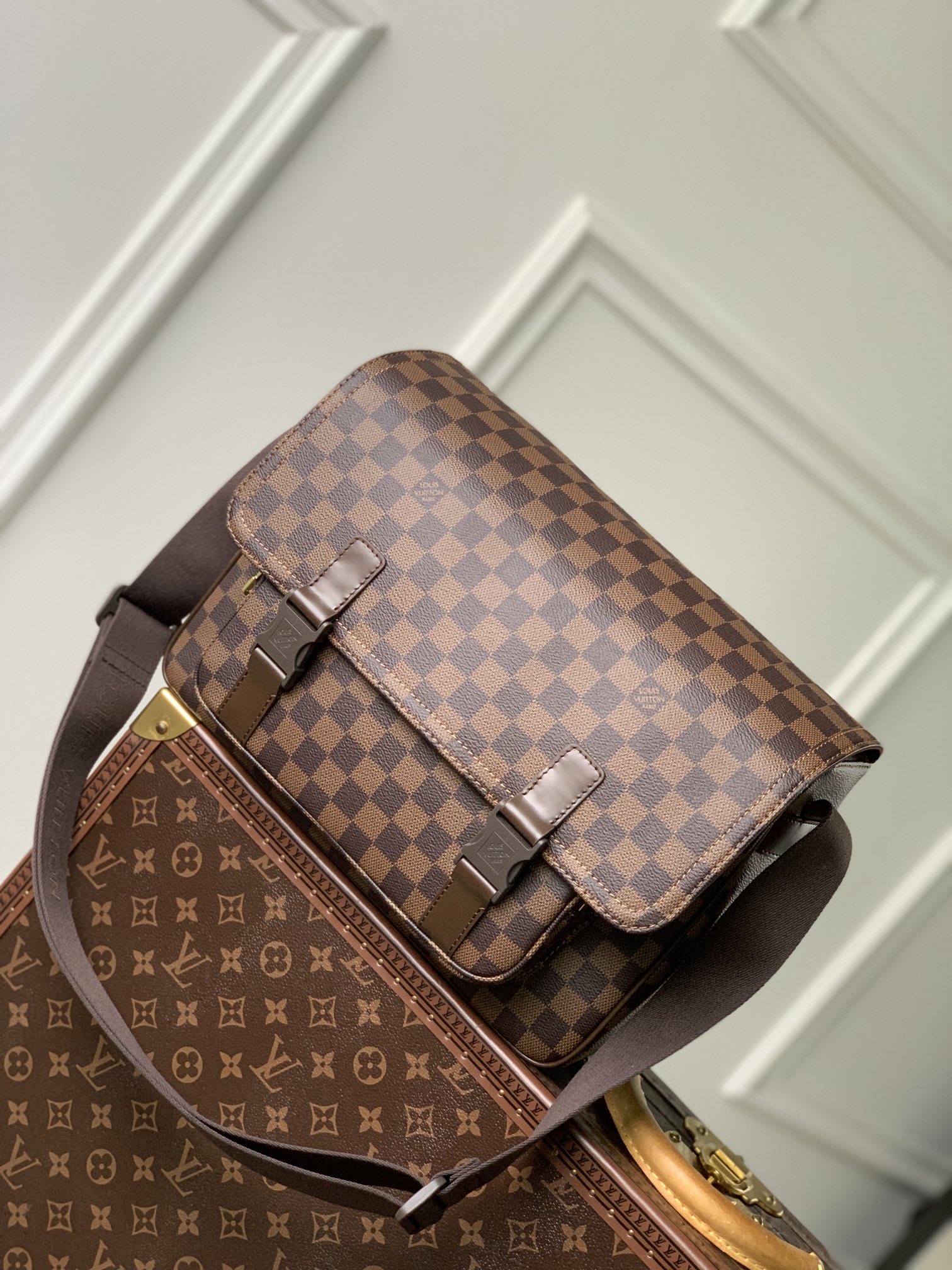 Mens LV Satchel bags